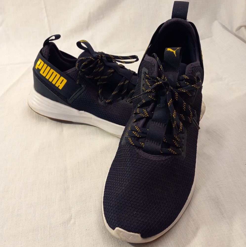 mens navy tennis shoes